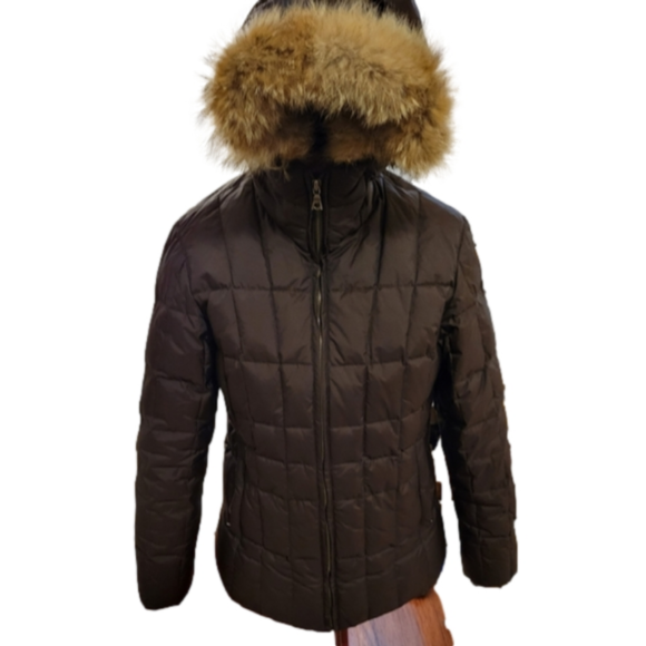 Red Head Women's Down jacket with attachable Hoodie - Picture 2 of 10